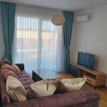 Wow Apartman Becici المظهر الخارجي الصورة