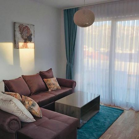 Wow Apartman Becici المظهر الخارجي الصورة