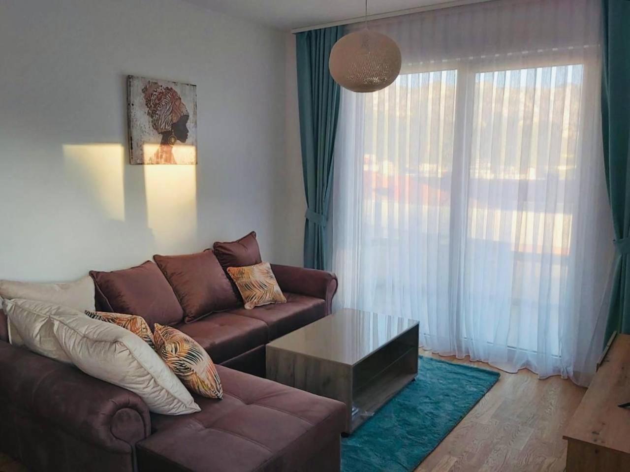 Wow Apartman Becici المظهر الخارجي الصورة