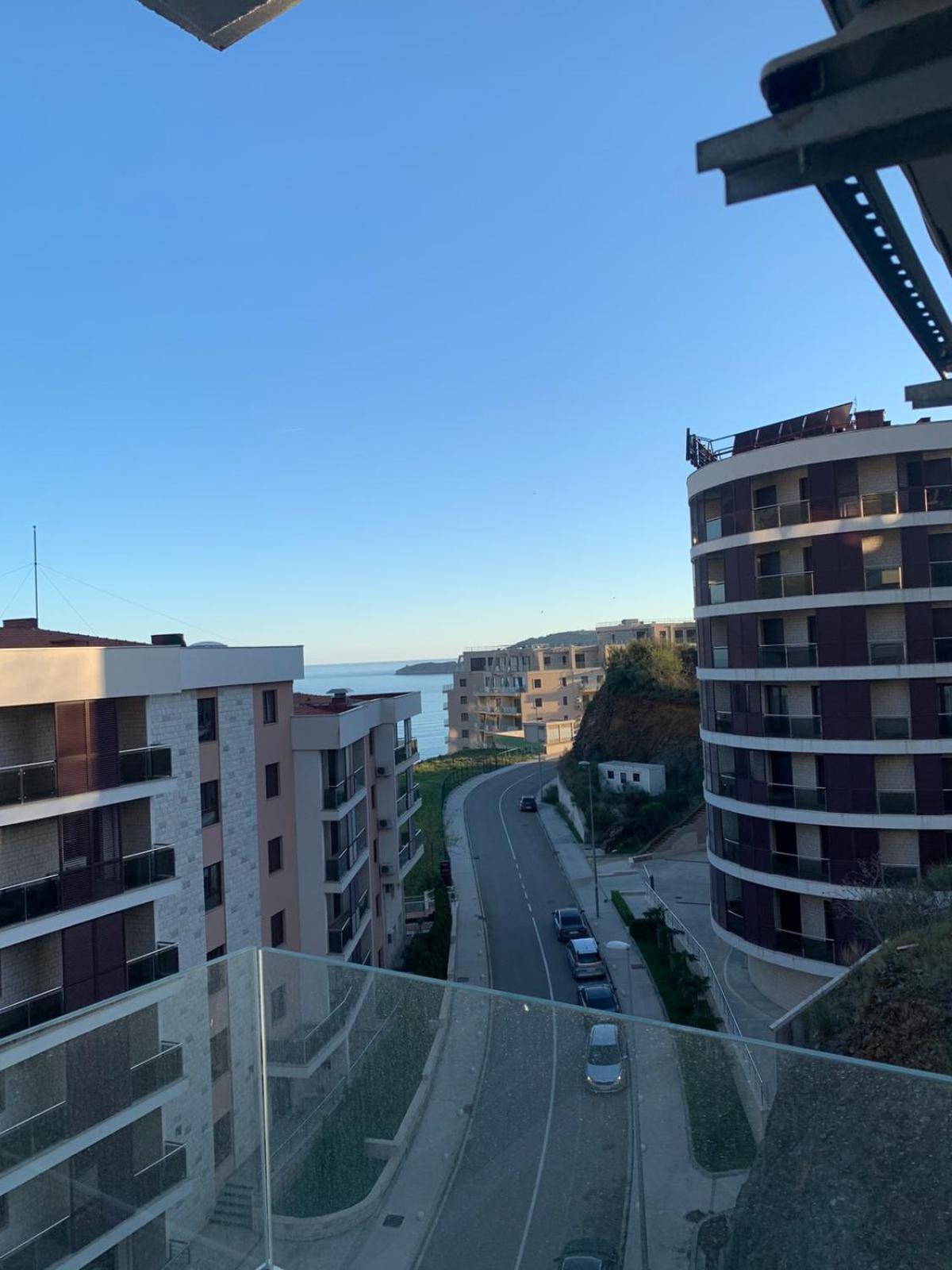 Wow Apartman Becici المظهر الخارجي الصورة